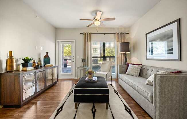 Living Room at Bridge at Southpark Meadows, Texas