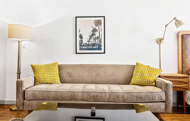 Studio, 1 bath, 300 sqft, $1,700, Unit 214H