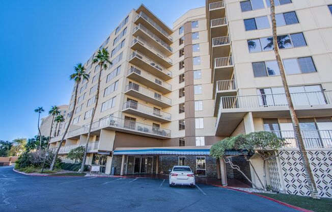 2 beds, 2 baths, $2,799, Unit # 1012