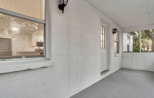 4/2 ST Pete Home Available Now