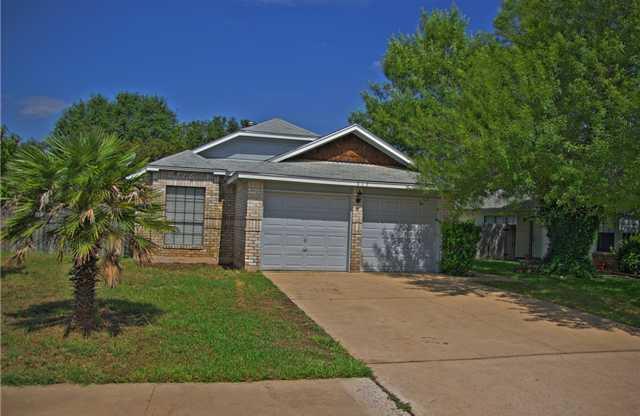 813 PRIMROSE LN