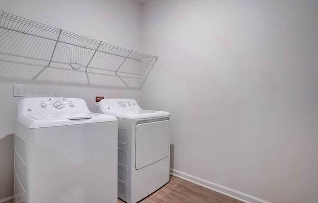 Washer Dryer at Evolve at Parkway Apartment Homes, North Carolina