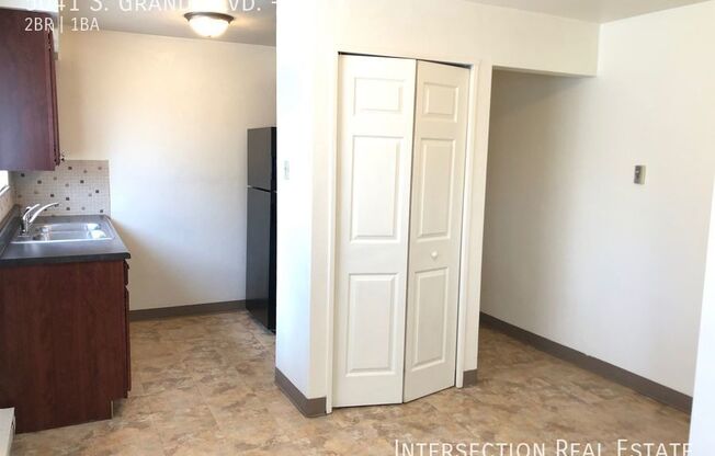 2 beds, 1 bath, 800 sqft, $825