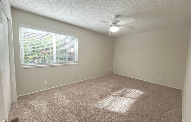 1 bed, 1 bath, $1,595, Unit 01