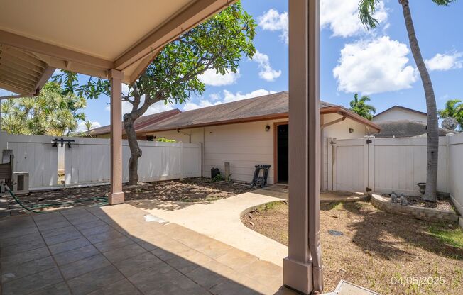 $3,500/3 BED/ 2 BATH/ 14 SOLAR PANELS IN OCEAN POINTE