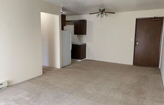 2 beds, 1 bath, 800 sqft, $825, Unit 2555 Wedgewood-Unit 13