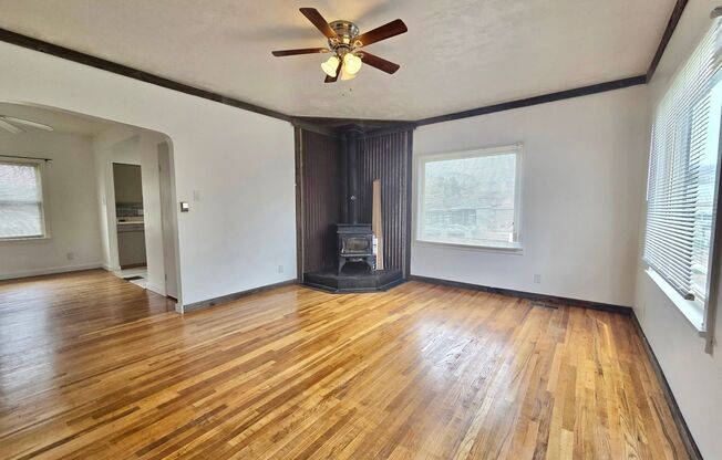 Coming Soon! Charming Home in Henefer, UT!