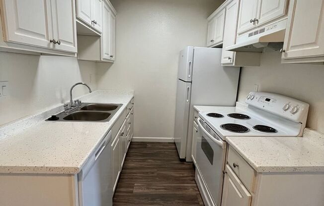 1 bed, 1 bath, 600 sqft, $1,895, Unit 8324-44