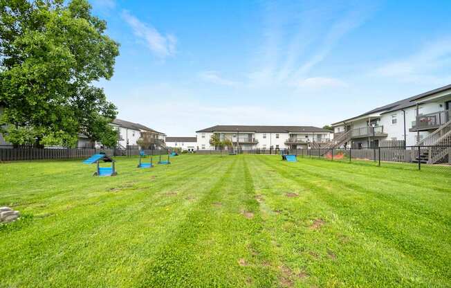 pet friendly apartment with dog park no breed restrictions near me - Indianapolis