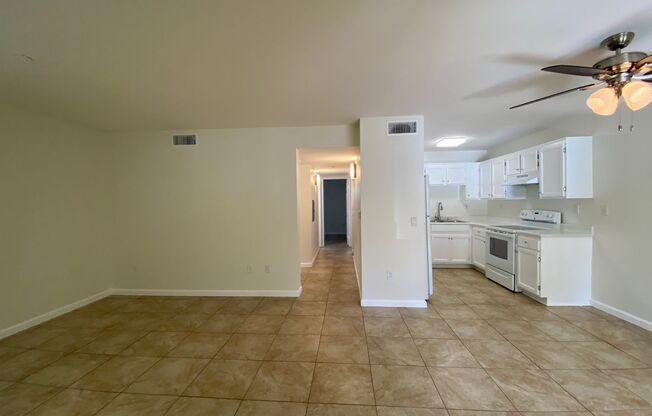 3 beds, 2 baths, 1,000 sqft, $2,963, Unit 30-301