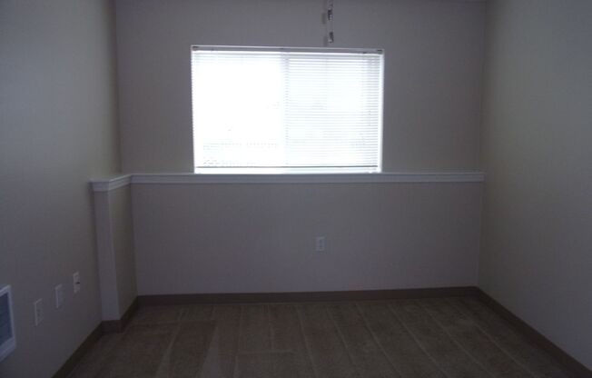 1 bed, 1 bath, 566 sqft, $1,277, Unit 137-309