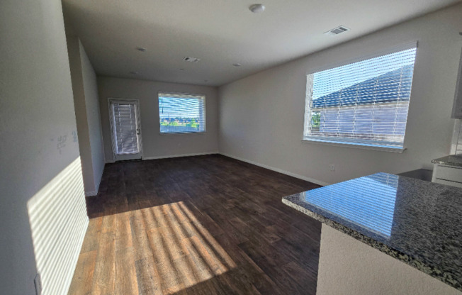 109 BRODY LN