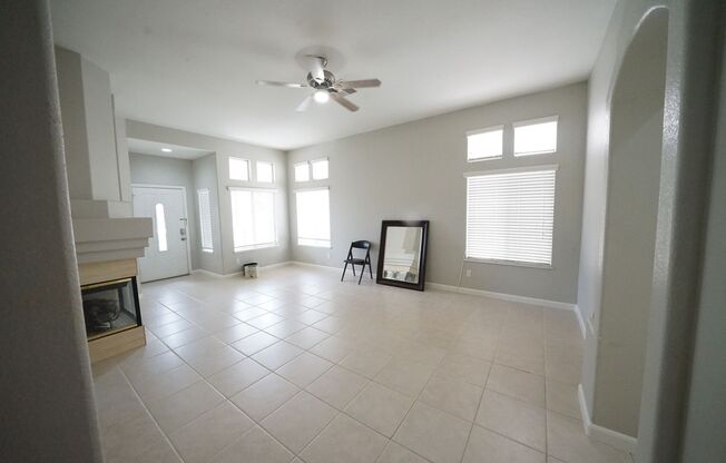 3 beds, 2 baths, $2,045