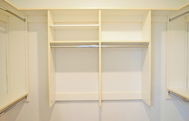 2 beds, 2 baths, 1,317 sqft, $3,300