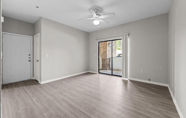 3 beds, 2 baths, 1,202 sqft, $1,960