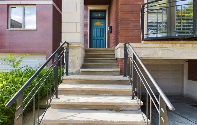 1654 W Ohio St