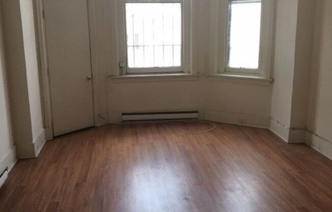 2 beds, 2 baths, 1,000 sqft, $1,699, Unit 50-2