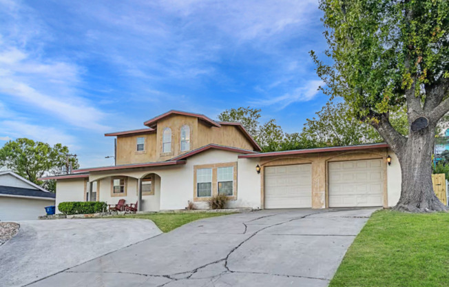515 W CRESTLINE DR