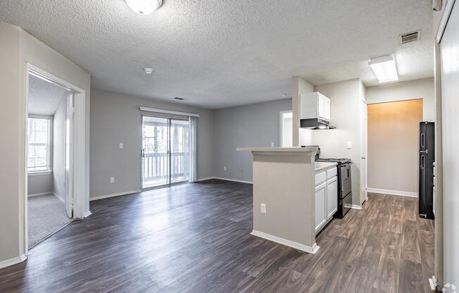 1 bed, 1 bath, 707 sqft, $1,135