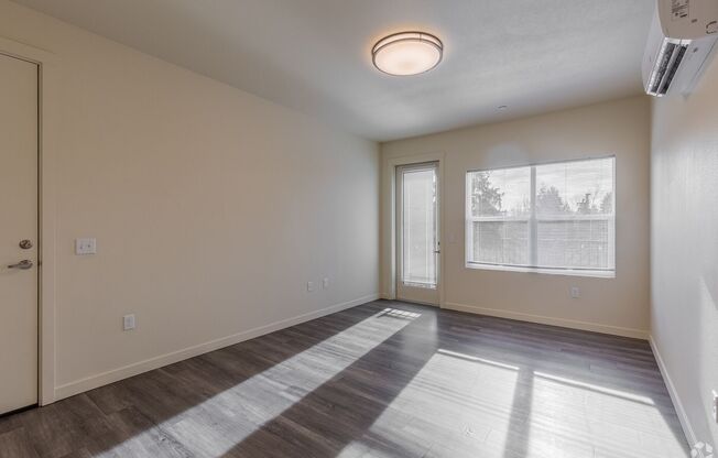 1 bed, 1 bath, 684 sqft, $1,425, Unit B304