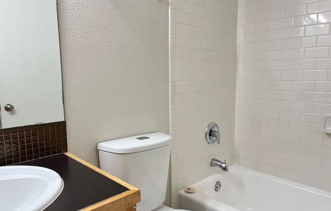 1 bed, 1 bath, 720 sqft, $1,229, Unit BOU-210