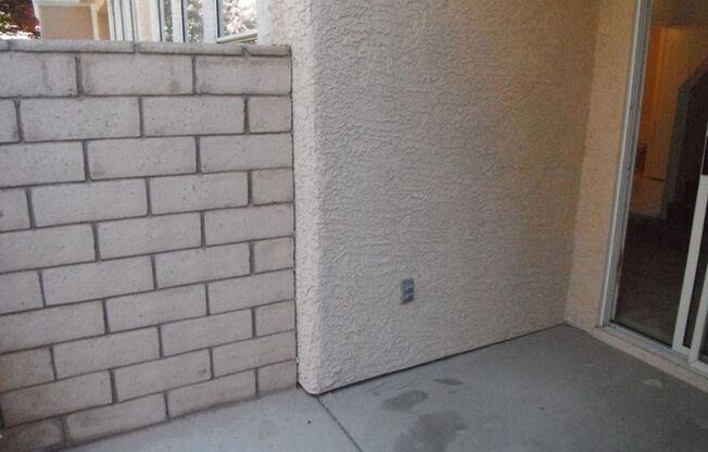 2 beds, 2.5 baths, $1,775, Unit # 1012