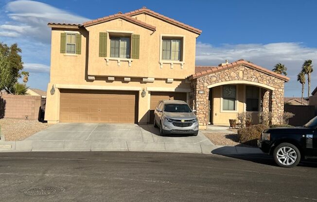 Beautiful 4-bedroom, 3 bath home with a POOL in the Centennial Hills community