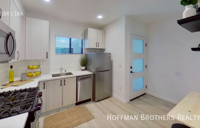 1 bed, 1 bath, $2,015