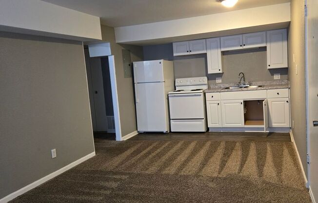 1 bed, 1 bath, 600 sqft, $795, Unit B08 1052 03