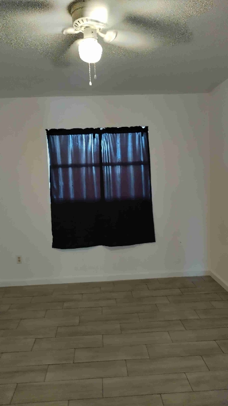 6477 146 AVE N