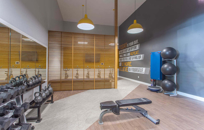 Fitness Center With Modern Equipment at MonteVista, Beaverton