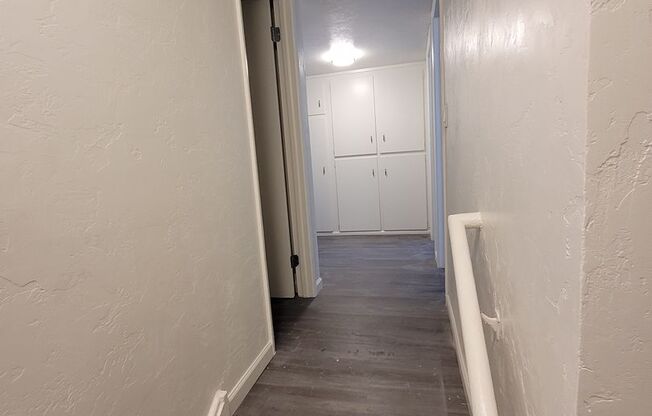 4 beds, 1.5 baths, 1,400 sqft, $2,206, Unit E01