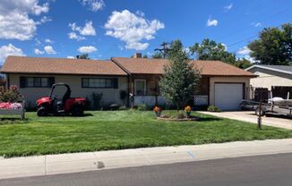 Cozy Fountain Valley Home Close to Schools & Shopping