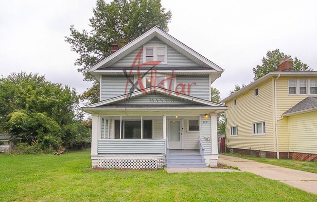 3821 Delmore , Cleveland Heights