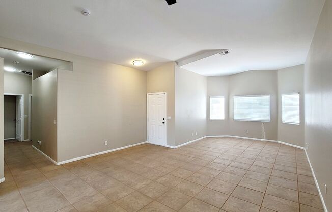 319 Mulberry Glen Dr NLV- 3 bedrooms , 2.0 bathrooms , 1459 SQFT