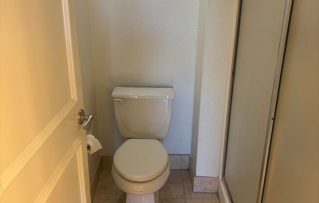 2 beds, 2 baths, $1,800, Unit Unit 123