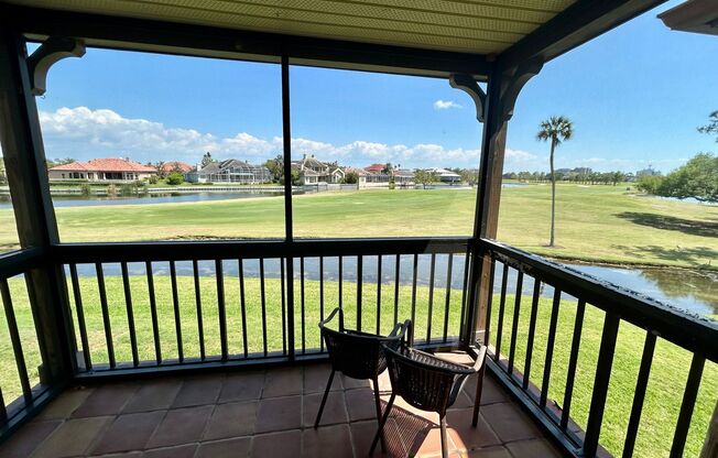 2 beds, 1 bath, $1,995, Unit APARTMENT 827