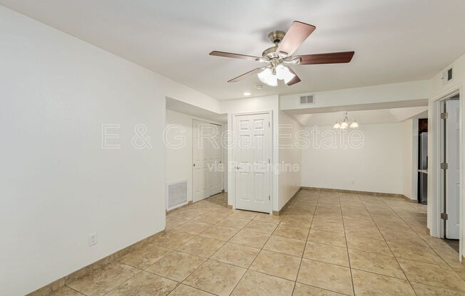 2 beds, 2 baths, 934 sqft, $1,649, Unit 117