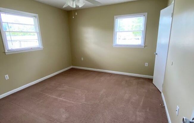 2 beds, 1 bath, 750 sqft, $900, Unit A1