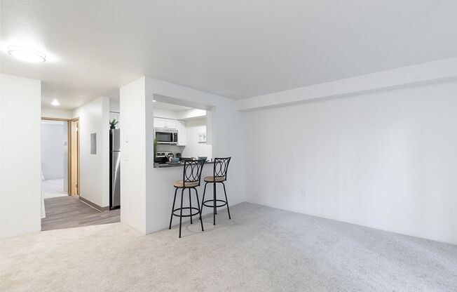 1 bed, 1 bath, 600 sqft, $1,640, Unit 223