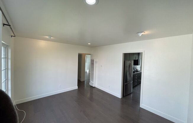 2 beds, 1 bath, $2,650