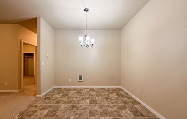 2 beds, 2 baths, 1,090 sqft, $1,600, Unit 519-07