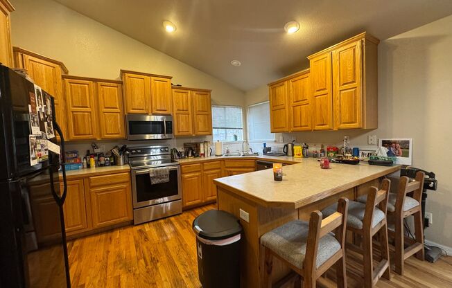 Beautiful 5 Bedroom home in Wellington