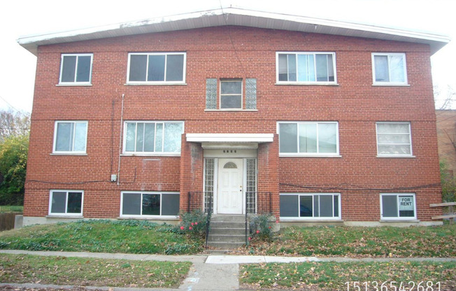 7707 NEWBEDFORD AVE