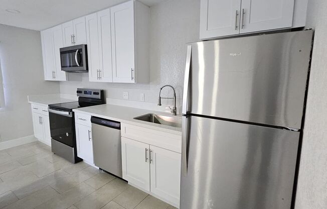 1 bed, 1 bath, 550 sqft, $1,195, Unit 104