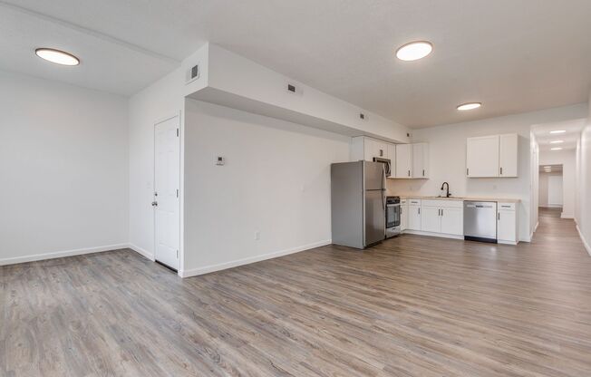 3 beds, 2 baths, $1,650, Unit Unit 1