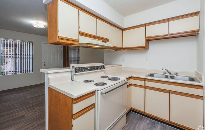 Studio, 1 bath, 495 sqft, $799, Unit 150