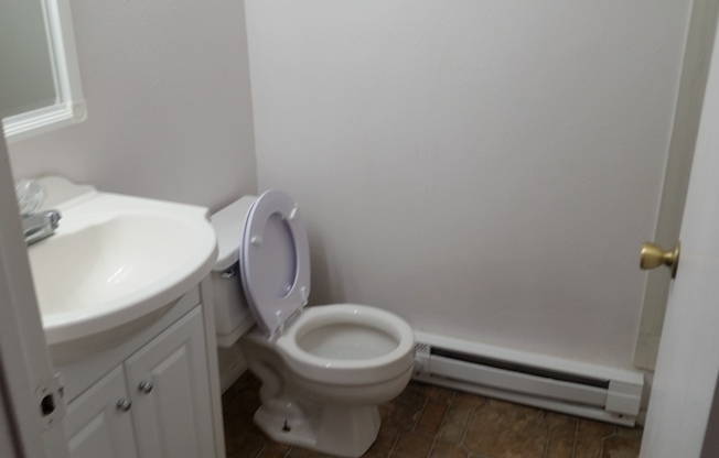 2 bedroom 4 plex