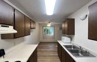 2 beds, 1 bath, 800 sqft, $899, Unit Unit 1