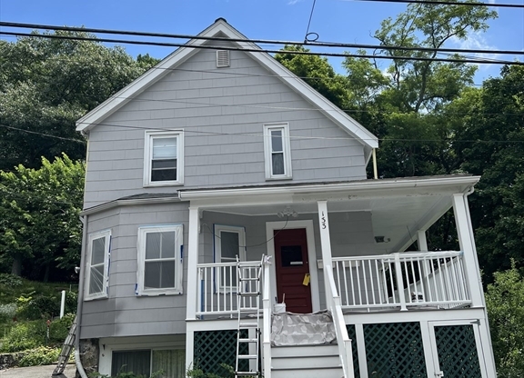 133 BRATTLE ST